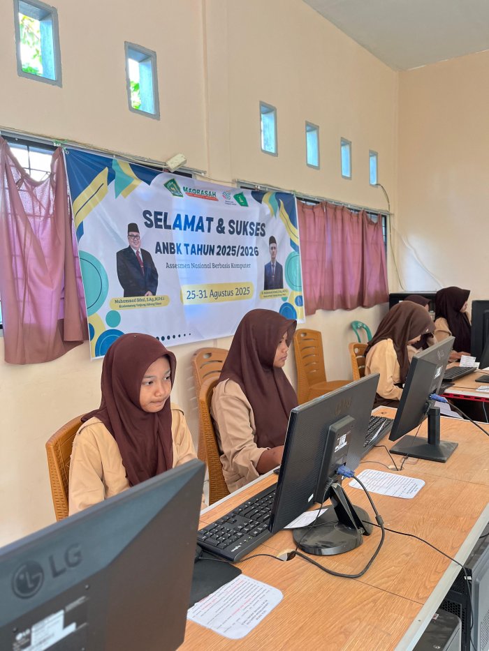 MTsN 4 Tanjung Jabung Timur Gelar ANBK 2025