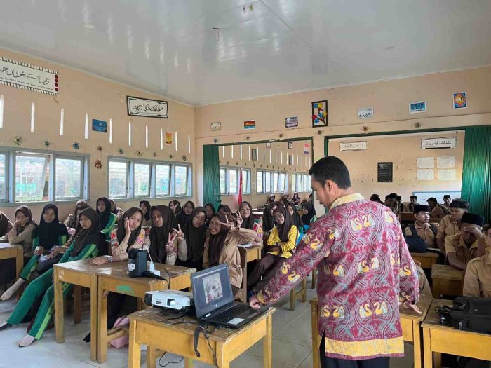 MTsN 4 Tanjung Jabung Timur Sosialisasikan Tes Akademik Siswa Kelas IX