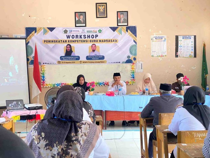 Workshop Peningkatan Kompetensi Guru Madrasah Resmi Dibuka oleh Kasi Penmad Kemenag Tanjung Jabung Timur