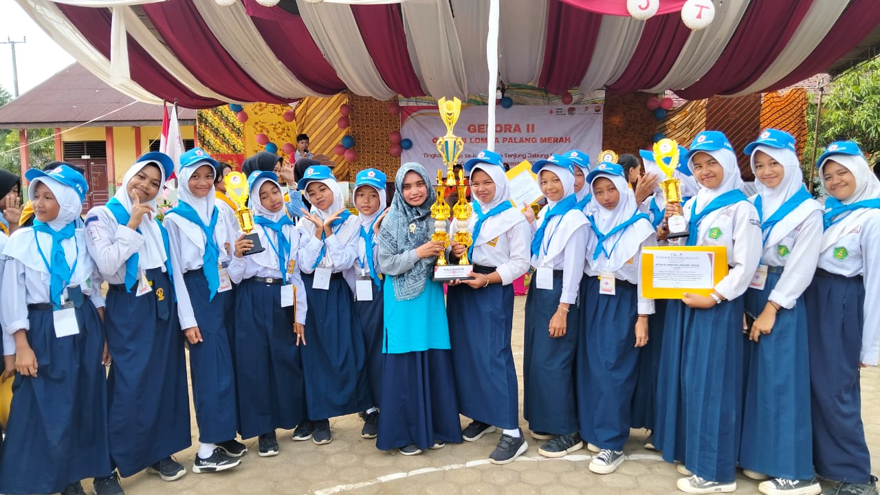 PMR MTsN 4 Tanjung Jabung Timur Raih Piala Bergilir Juara 1 Umum